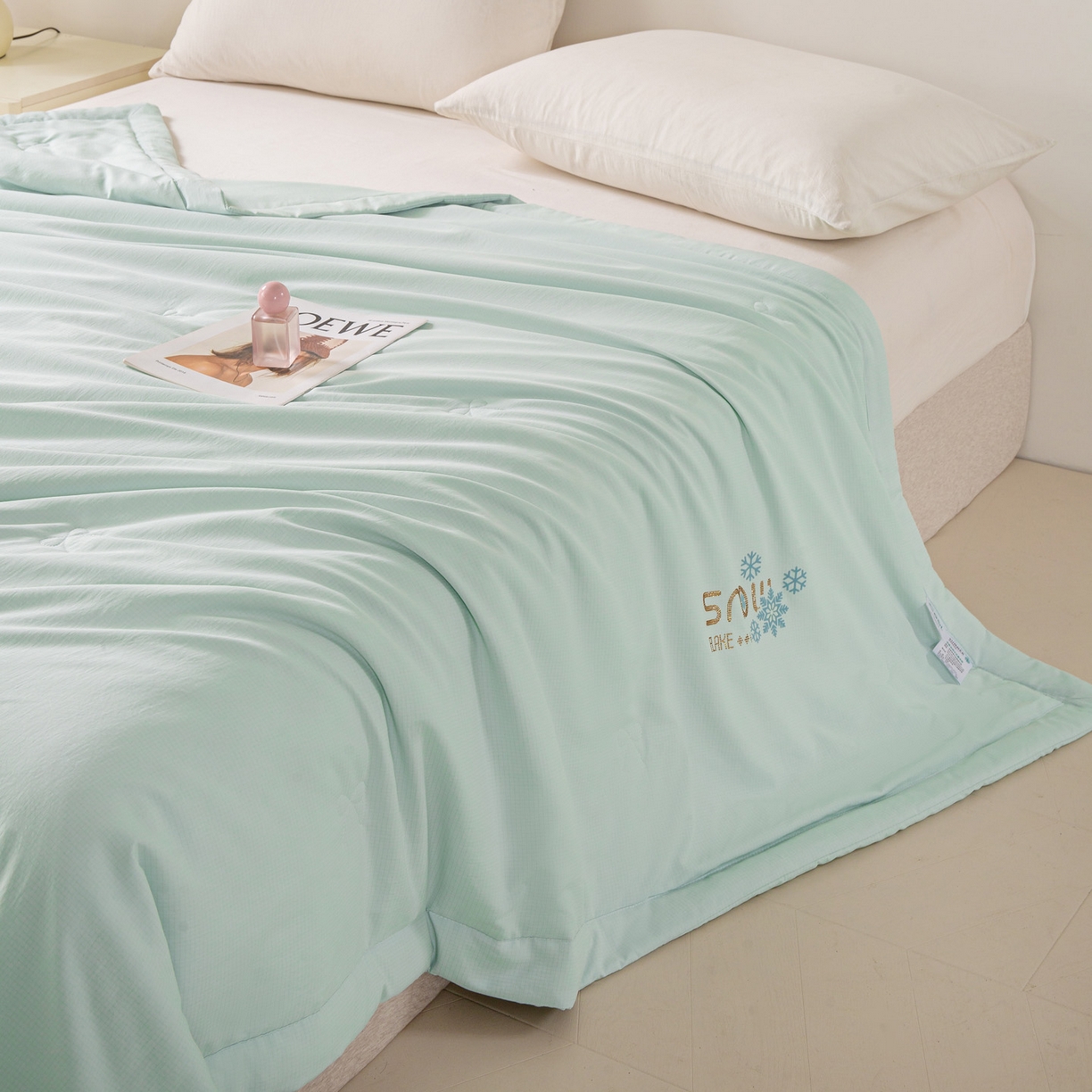 91家纺网 家纺一手货源 找家纺 心悦家纺 2026新款简约有氧凉感冰丝夏被夏凉被空调被 薄荷绿