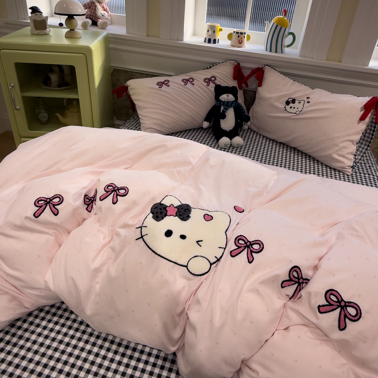 盼季家纺 2026新款毛巾绣四件套蝴蝶结系列 蝴蝶结毛巾绣-丝带排排瞄