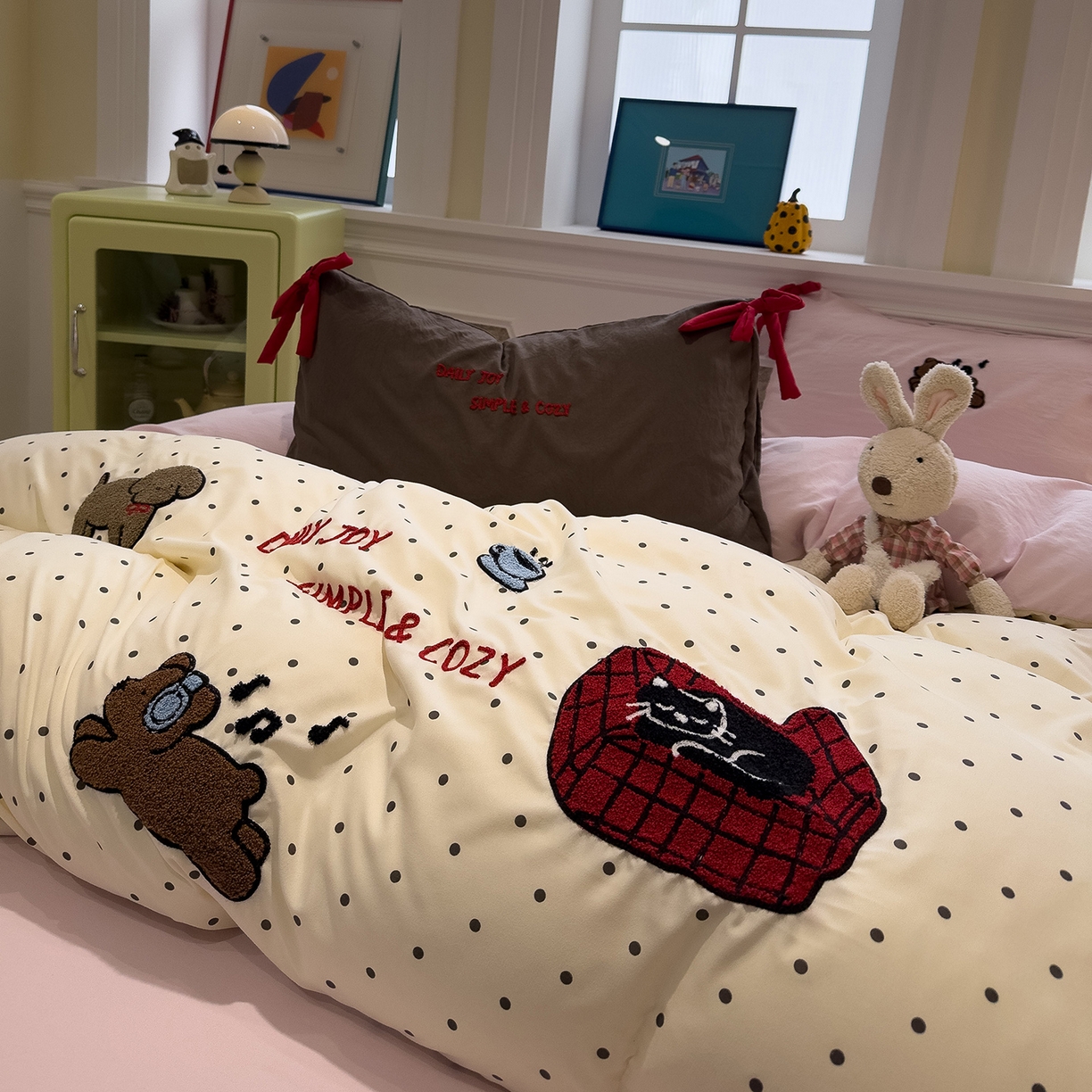 盼季家纺 2026新款毛巾绣四件套蝴蝶结系列 蝴蝶结毛巾绣-波点小狗