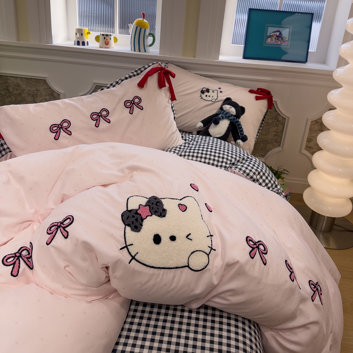 91家纺网 家纺一手货源 找家纺 盼季家纺 2026新款毛巾绣四件套蝴蝶结系列 蝴蝶结毛巾绣-丝带排排瞄