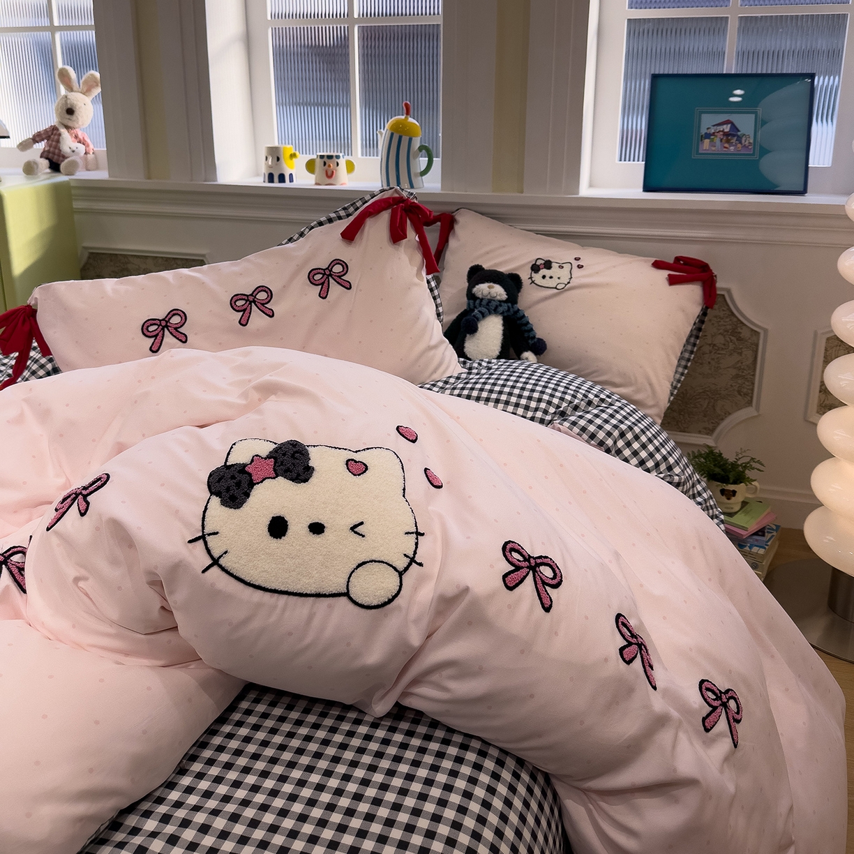 91家纺网 家纺一手货源 找家纺 盼季家纺 2026新款毛巾绣四件套蝴蝶结系列 蝴蝶结毛巾绣-丝带排排瞄