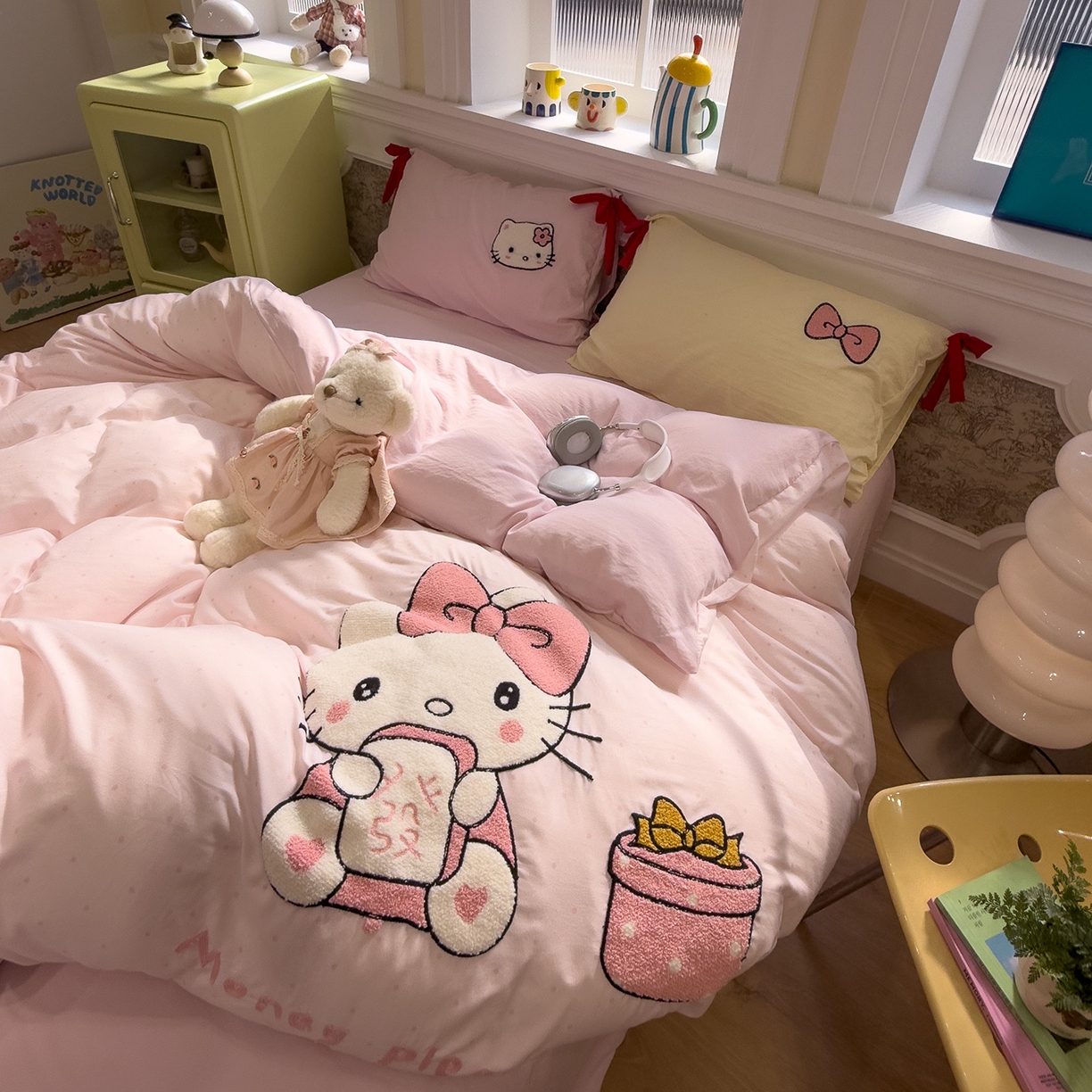 91家纺网 家纺一手货源 找家纺 盼季家纺 2026新款毛巾绣四件套蝴蝶结系列 蝴蝶结毛巾绣-发财喵喵