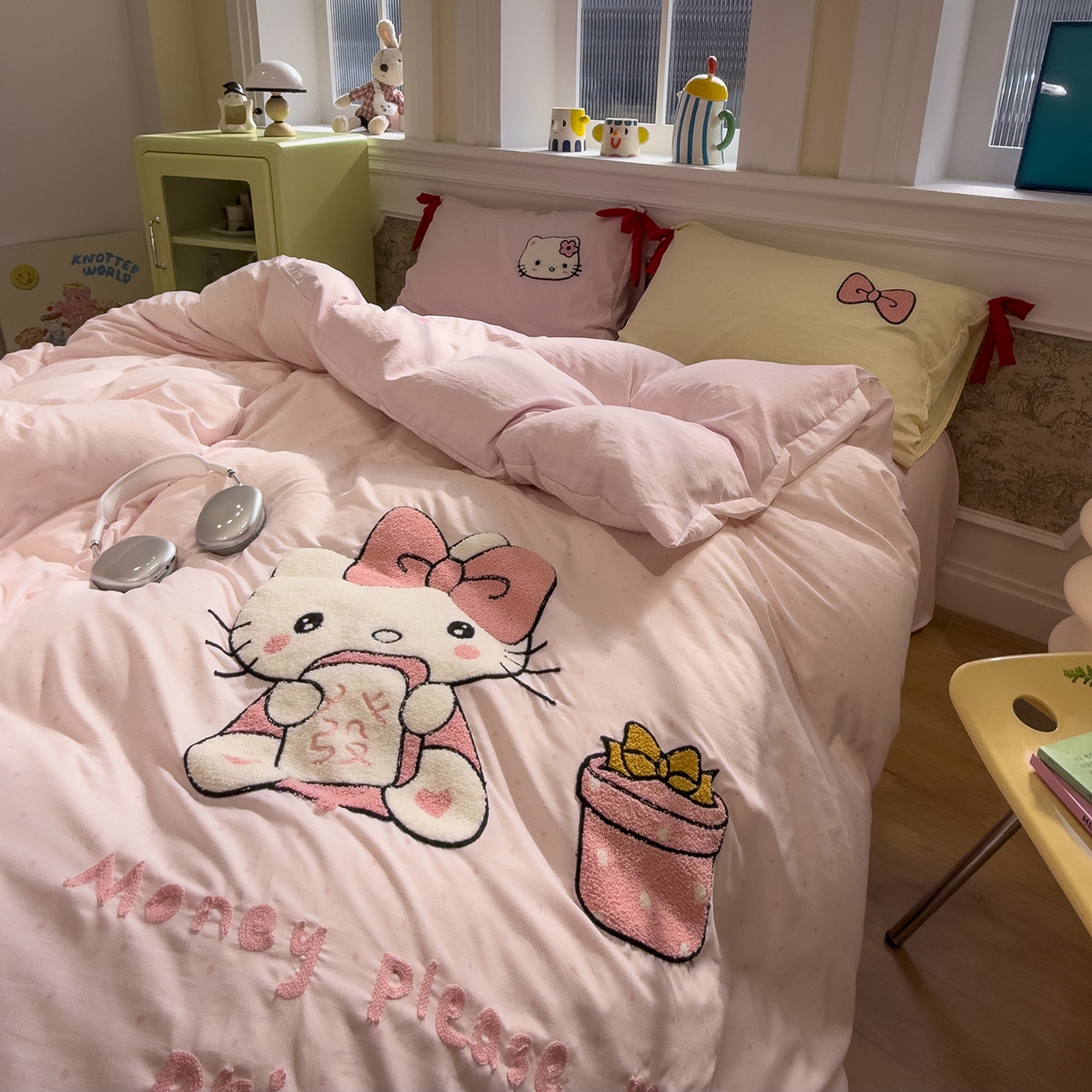 91家纺网 家纺一手货源 找家纺 盼季家纺 2026新款毛巾绣四件套蝴蝶结系列 蝴蝶结毛巾绣-发财喵喵