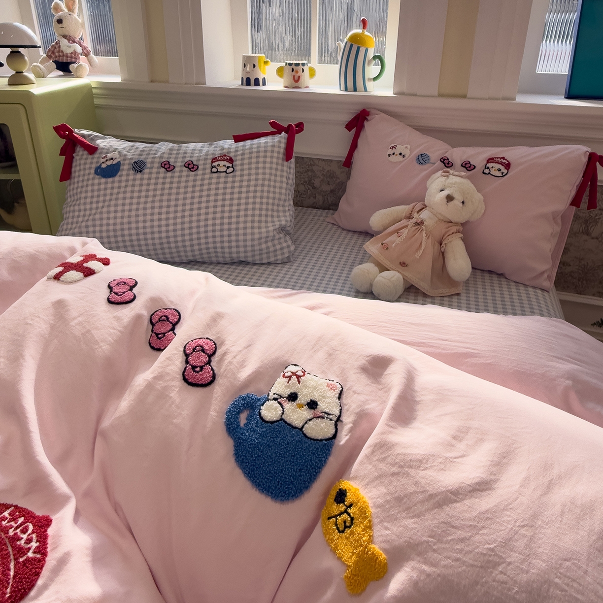 91家纺网 家纺一手货源 找家纺 盼季家纺 2026新款毛巾绣四件套蝴蝶结系列 蝴蝶结毛巾绣-蝴蝶结喵喵