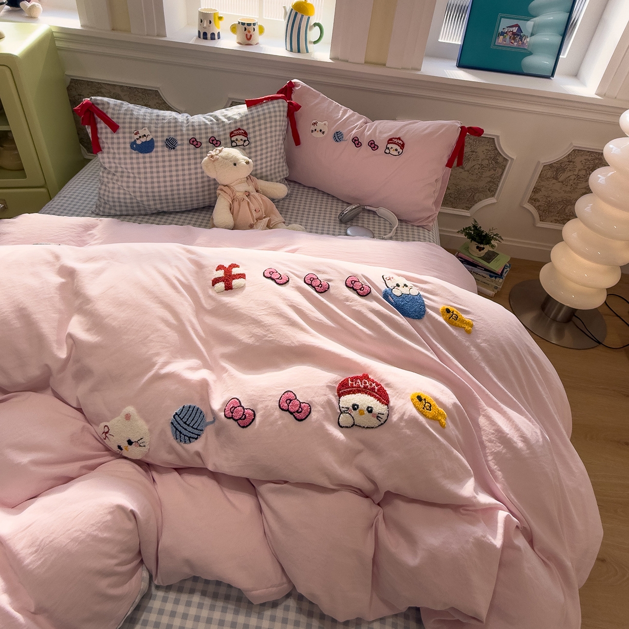 91家纺网 家纺一手货源 找家纺 盼季家纺 2026新款毛巾绣四件套蝴蝶结系列 蝴蝶结毛巾绣-蝴蝶结喵喵