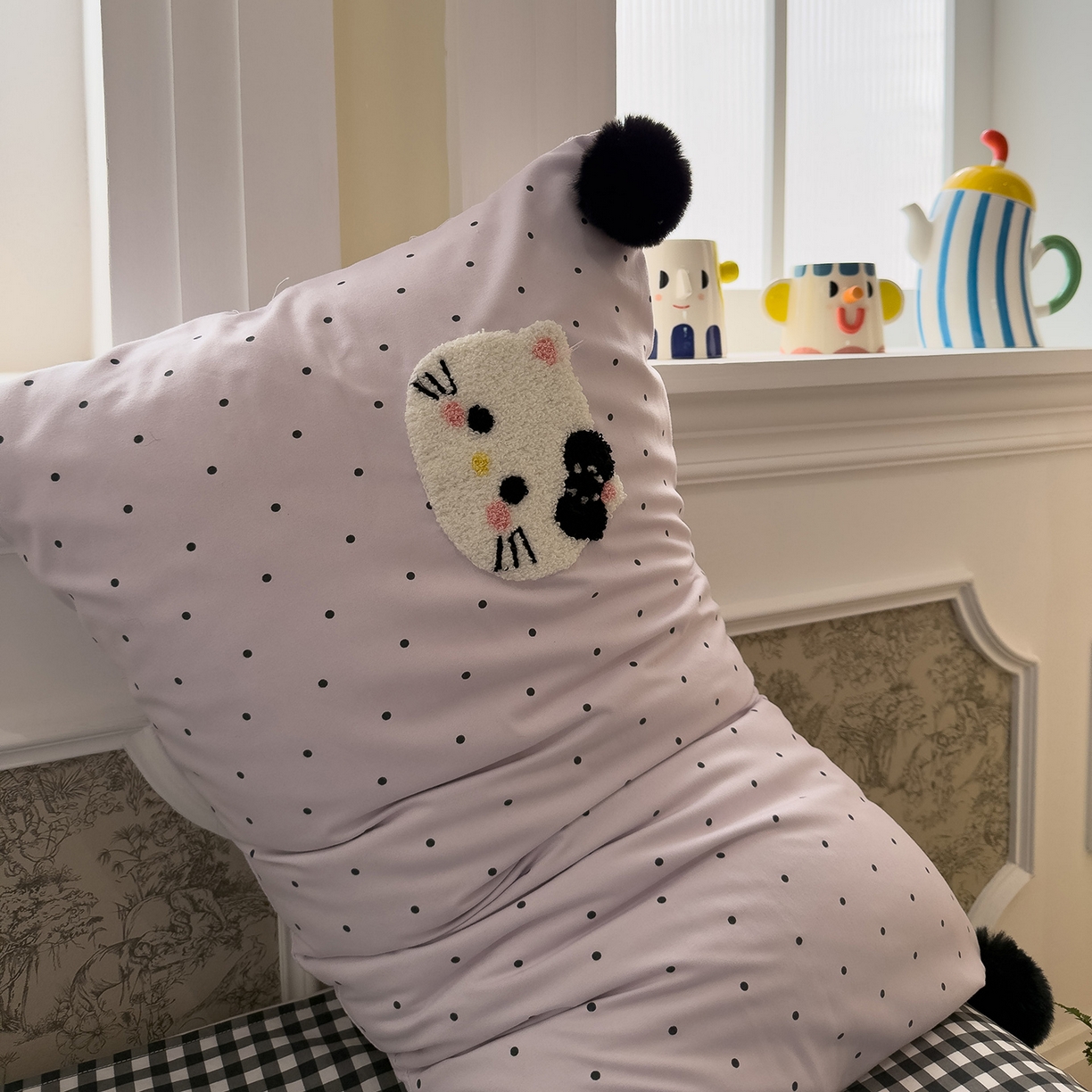 91家纺网 家纺一手货源 找家纺 盼季家纺 2026新款毛巾绣四件套波点系列 毛巾绣-紫波猫咪酱