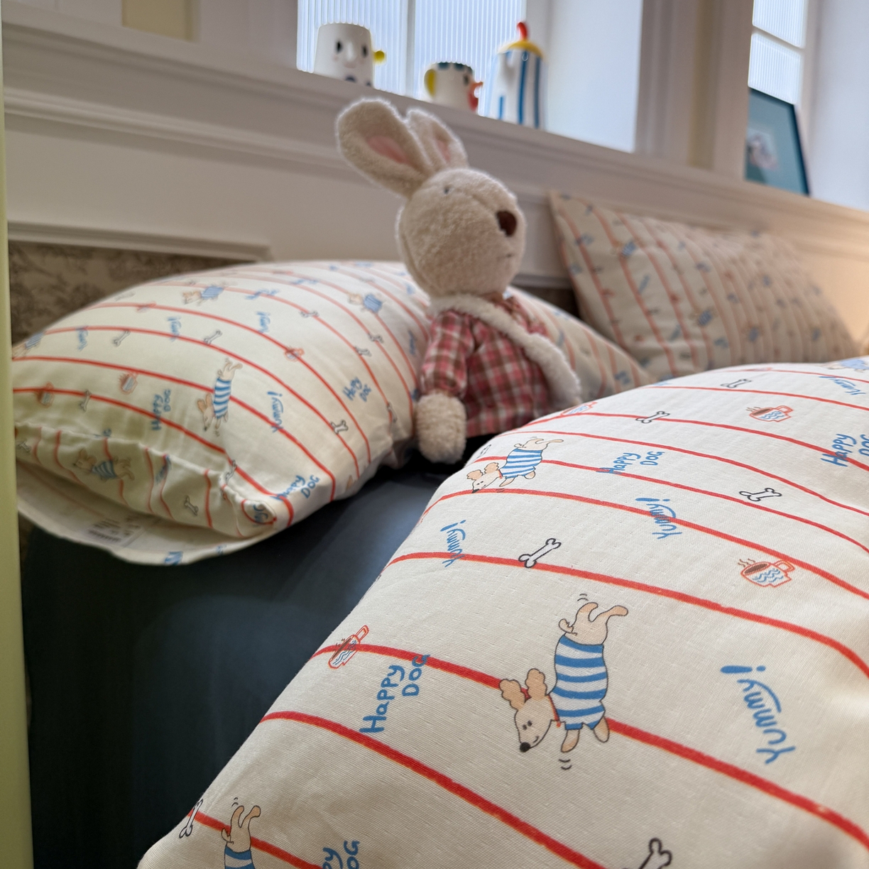 91家纺网 家纺一手货源 找家纺 塞纳 2026新款.全棉有氧双层纱四件套-场景一 快乐汪星人