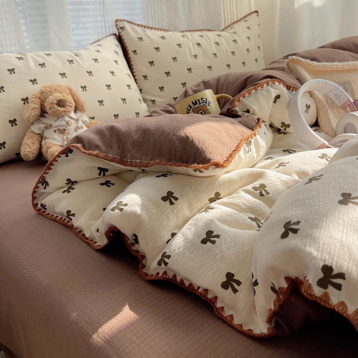 91家纺网 家纺一手货源 找家纺 （总）顾里家纺 2026春夏新款ins韩风印花贝壳针双层纱四件套