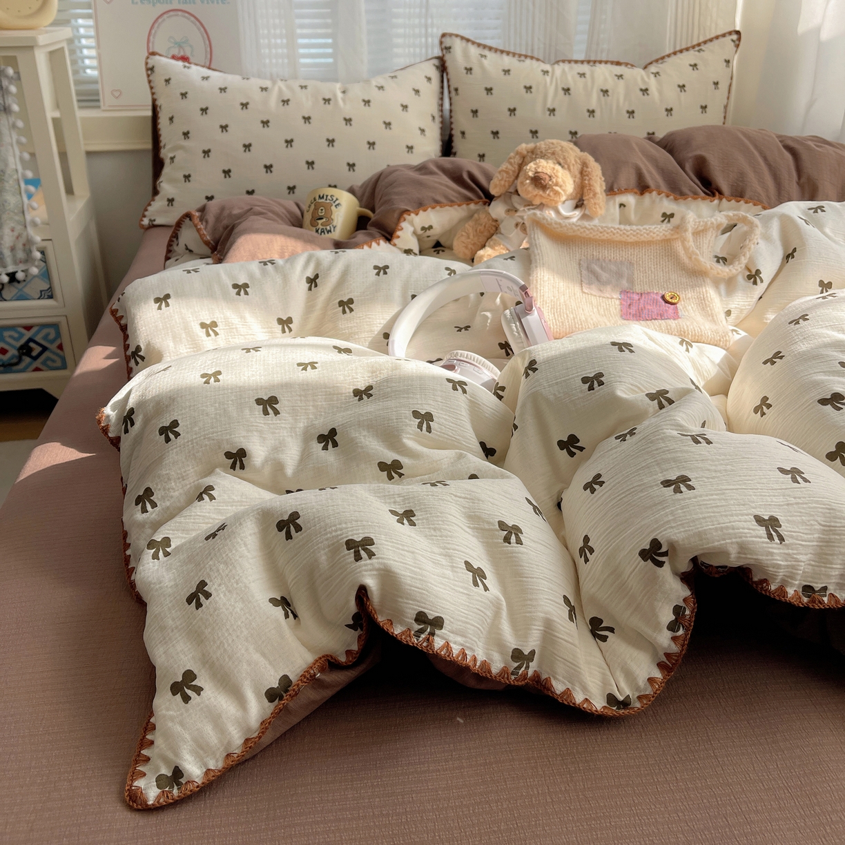 91家纺网 家纺一手货源 找家纺 （总）顾里家纺 2026春夏新款ins韩风印花贝壳针双层纱四件套