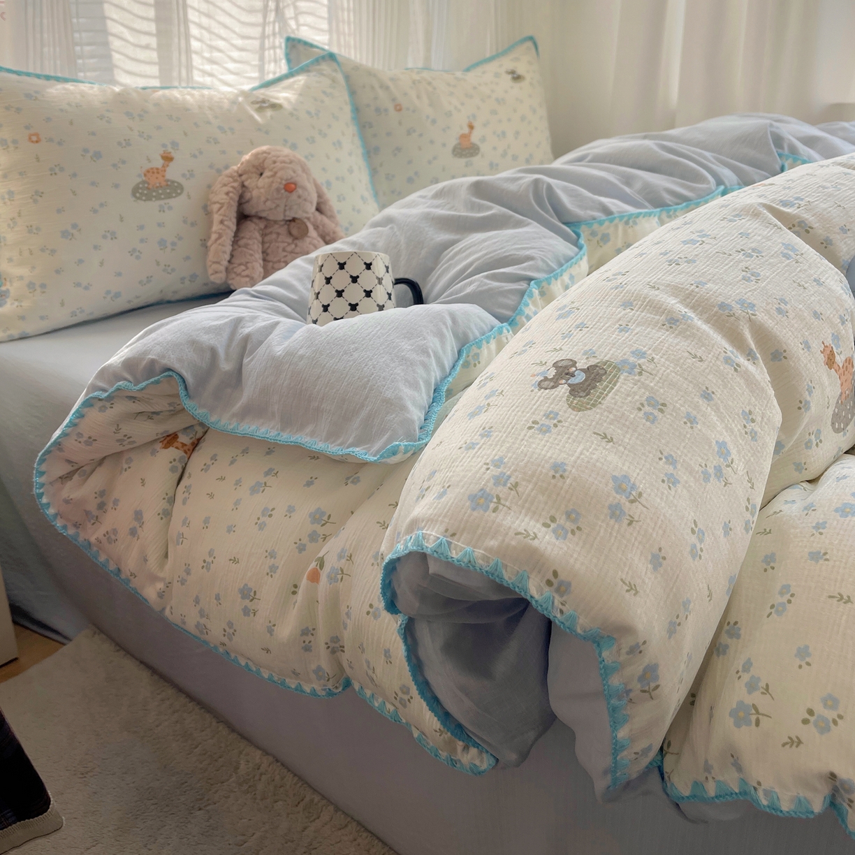 91家纺网 家纺一手货源 找家纺 顾里家纺 2026春夏新款ins韩风印花贝壳针双层纱四件套 雾屿动物