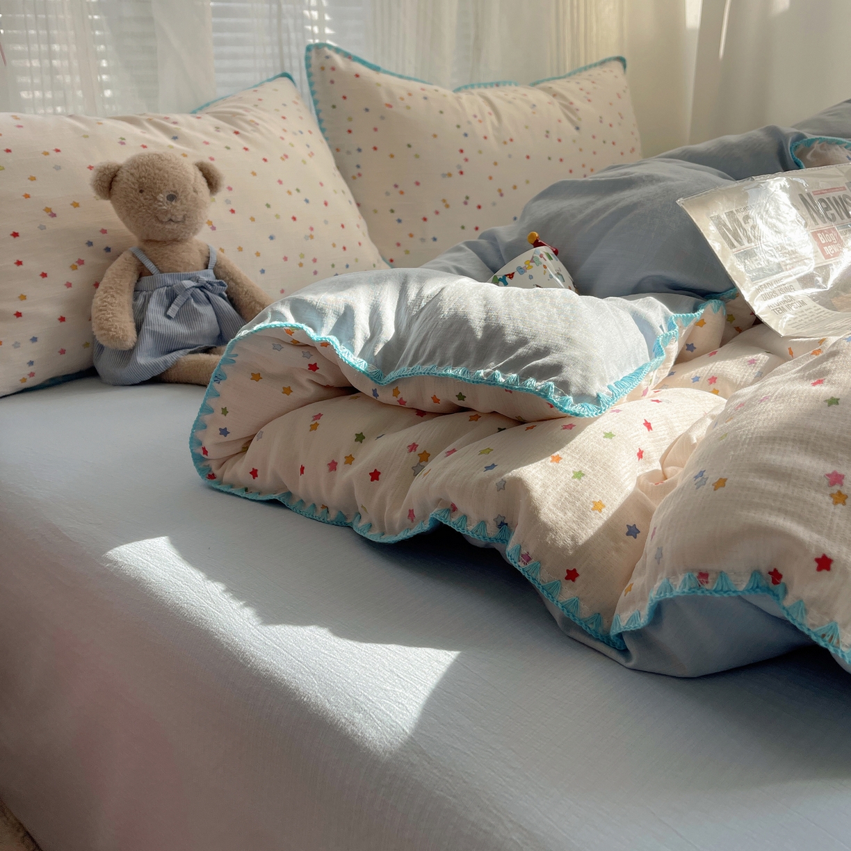 91家纺网 家纺一手货源 找家纺 顾里家纺 2026春夏新款ins韩风印花贝壳针双层纱四件套 治愈星星