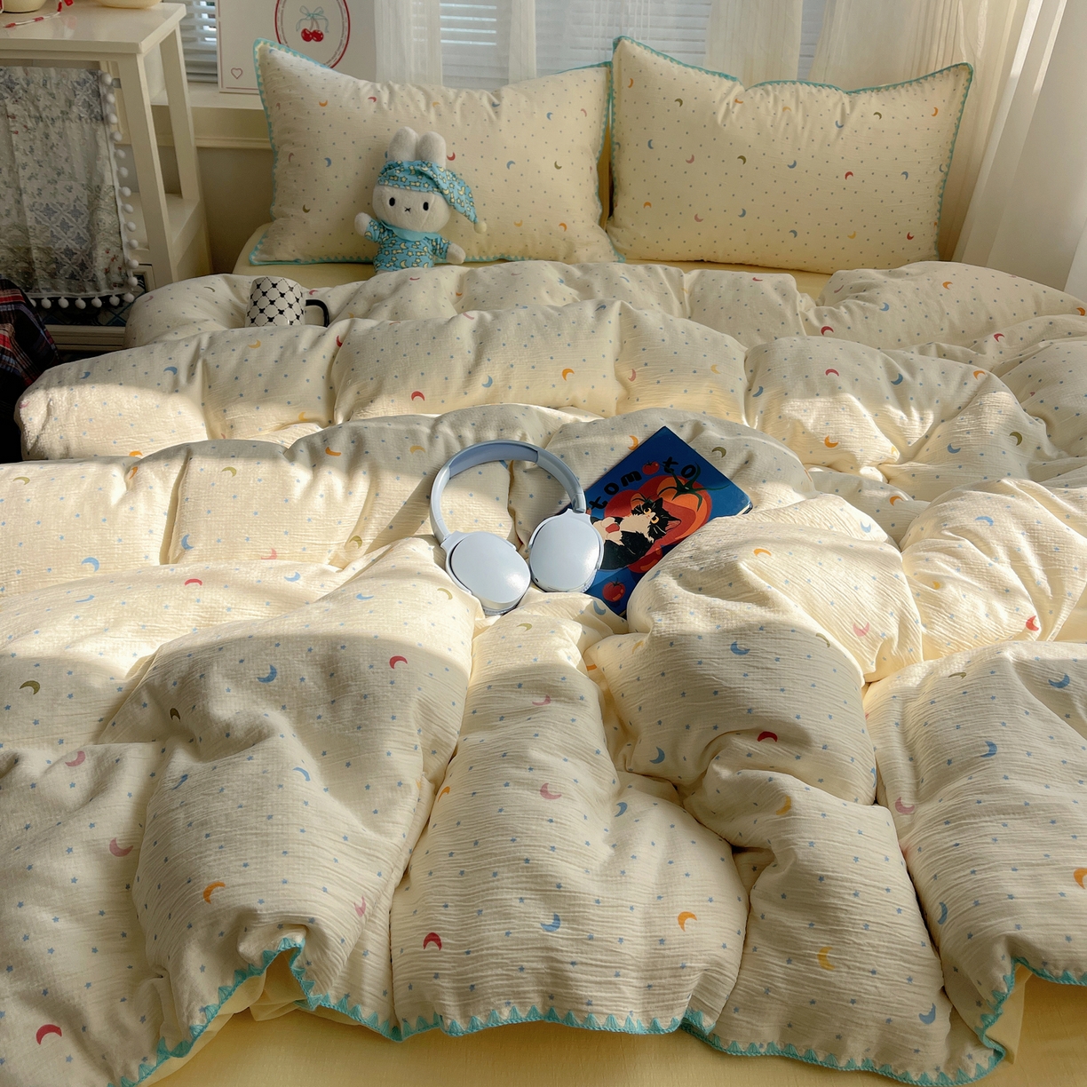 91家纺网 家纺一手货源 找家纺 （总）顾里家纺 2026春夏新款ins韩风印花贝壳针双层纱四件套