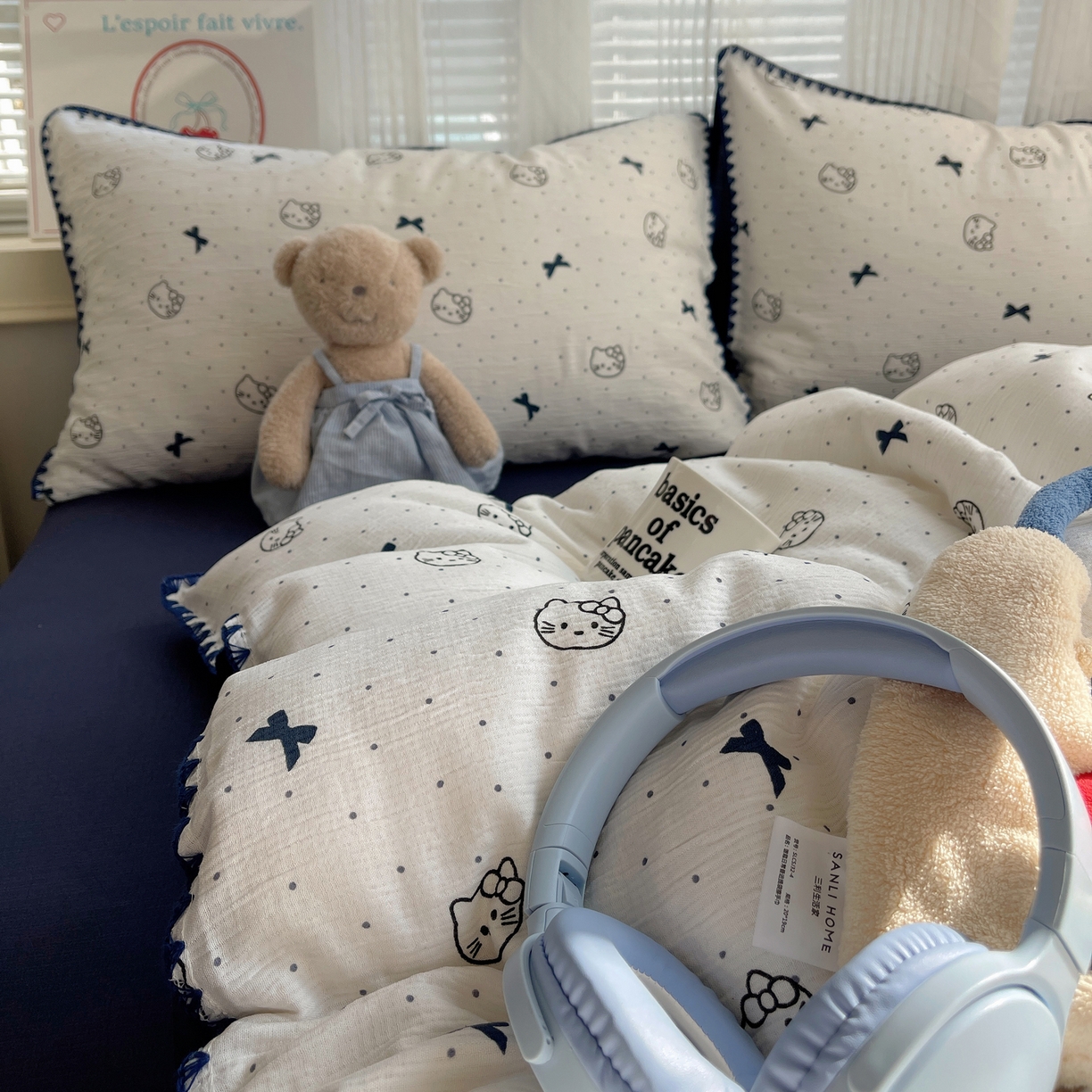 91家纺网 家纺一手货源 找家纺 顾里家纺 2026春夏新款ins韩风印花贝壳针双层纱四件套 啵啵猫咪