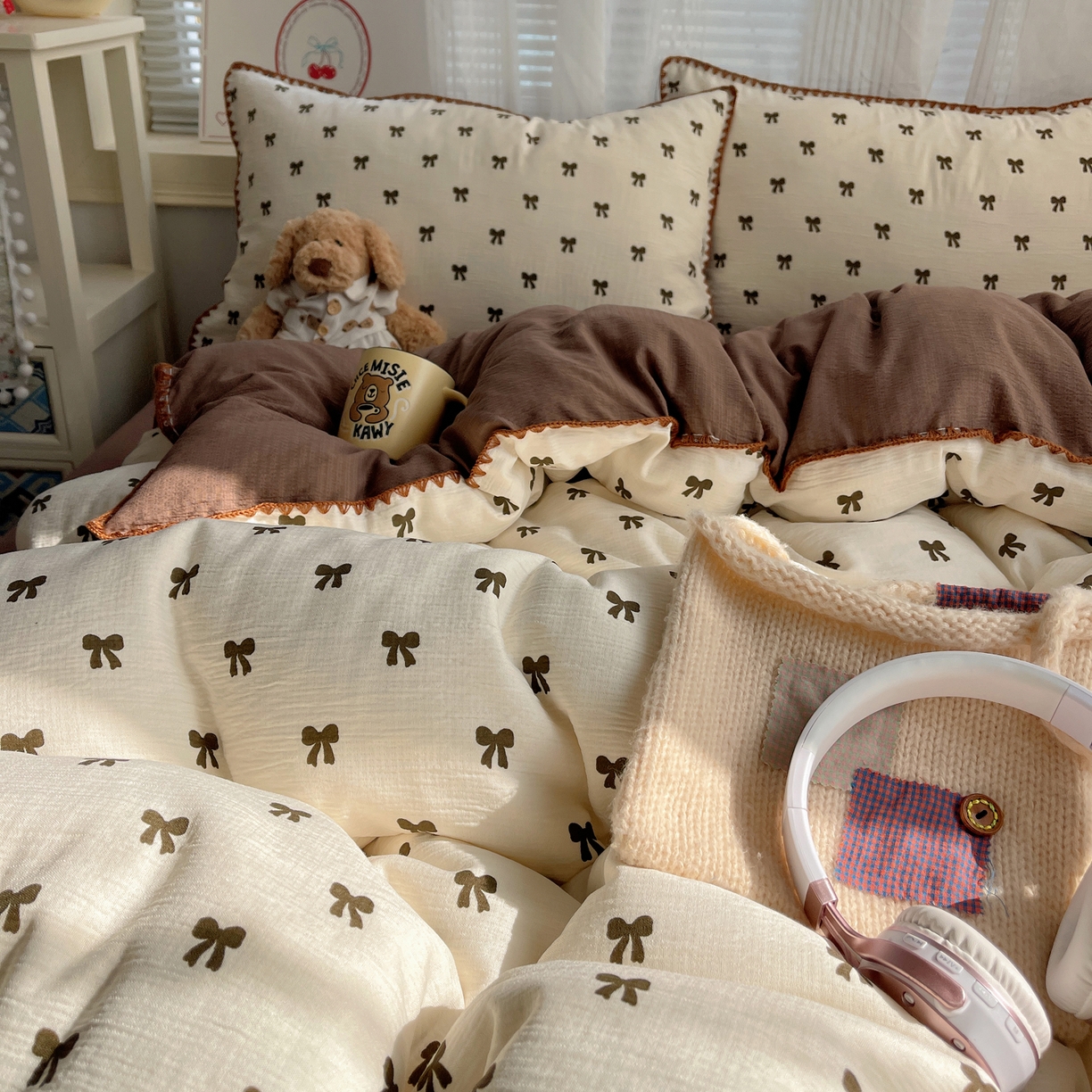 91家纺网 家纺一手货源 找家纺 顾里家纺 2026春夏新款ins韩风印花贝壳针双层纱四件套 啵啵蝴蝶结