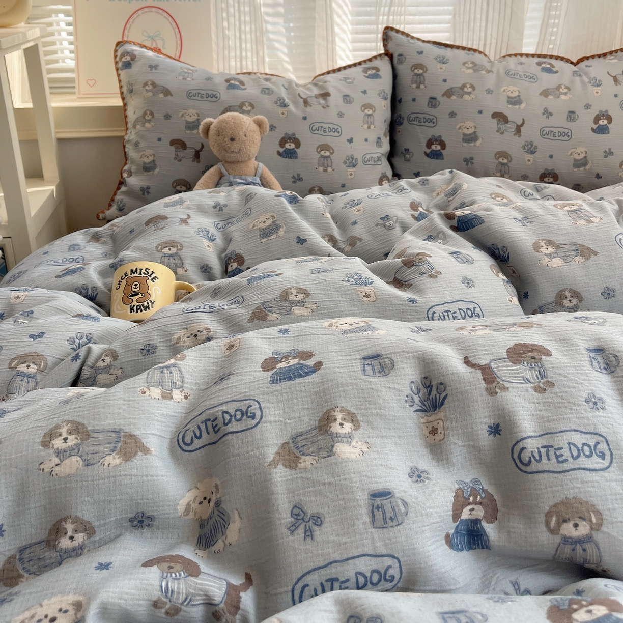 91家纺网 家纺一手货源 找家纺 顾里家纺 2026春夏新款ins韩风印花贝壳针双层纱四件套 雪瑞纳仔