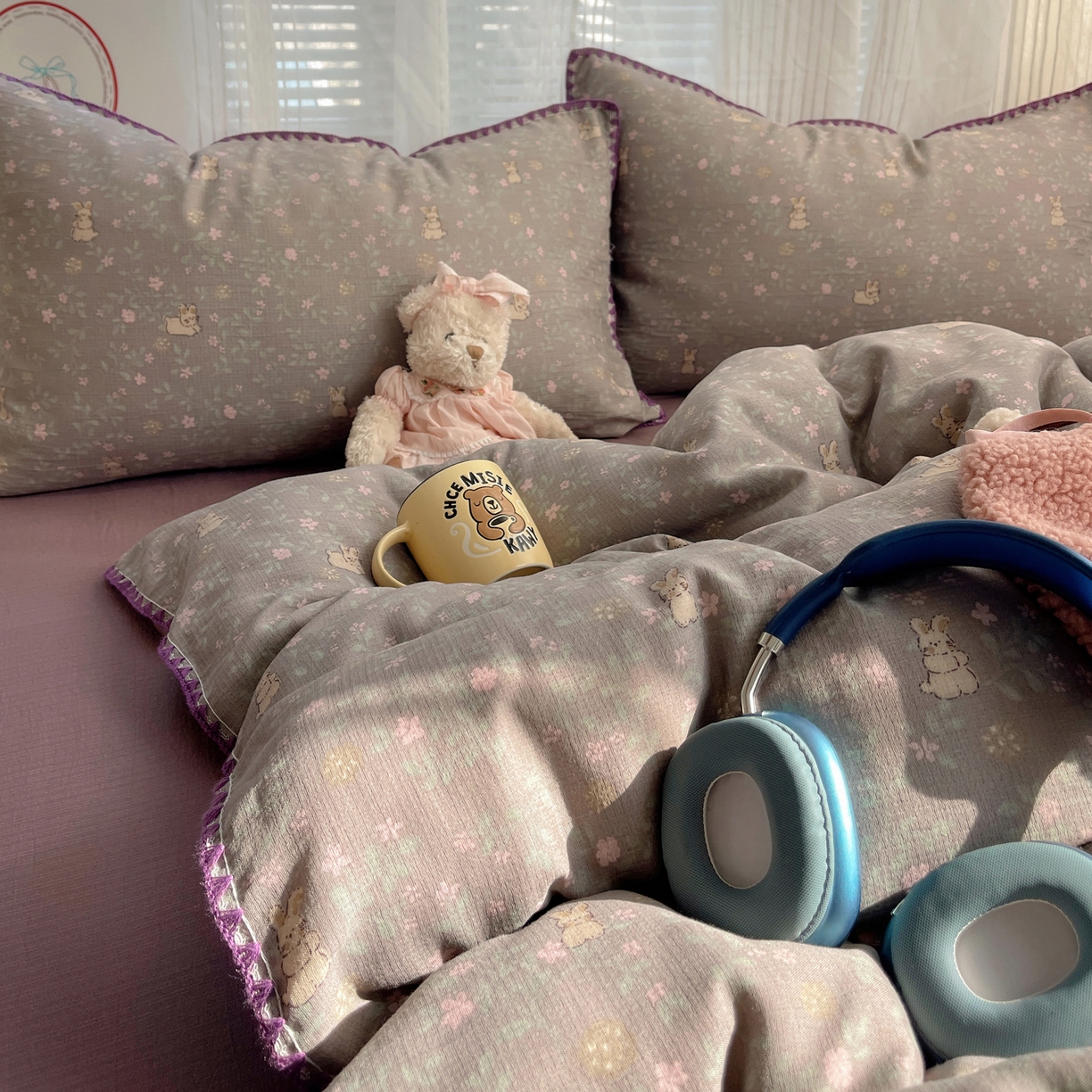 91家纺网 家纺一手货源 找家纺 顾里家纺 2026春夏新款ins韩风印花贝壳针双层纱四件套 栀夏小兔