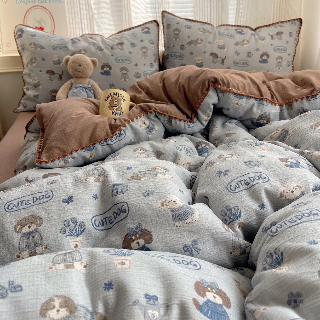 91家纺网 家纺一手货源 找家纺 顾里家纺 2026春夏新款ins韩风印花贝壳针双层纱四件套 雪瑞纳仔