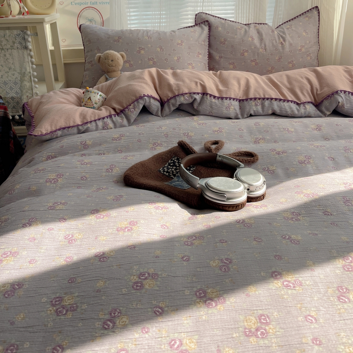 91家纺网 家纺一手货源 找家纺 顾里家纺 2026春夏新款ins韩风印花贝壳针双层纱四件套 浆果梦