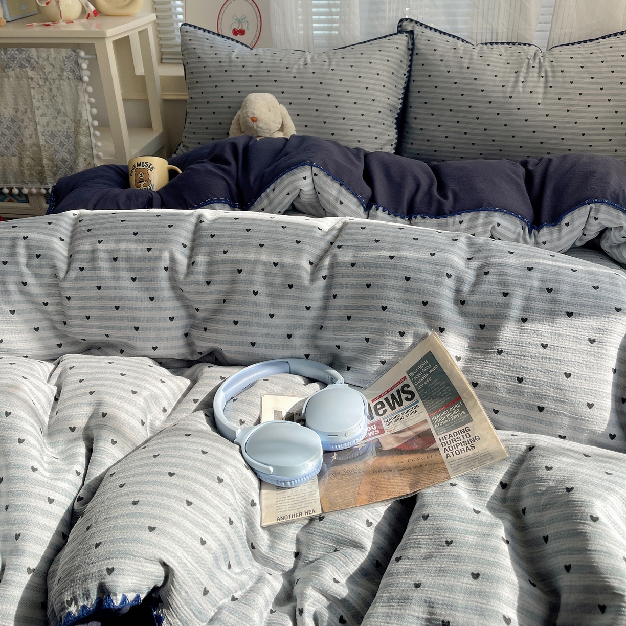 91家纺网 家纺一手货源 找家纺 顾里家纺 2026春夏新款ins韩风印花贝壳针双层纱四件套 蓝条爱心