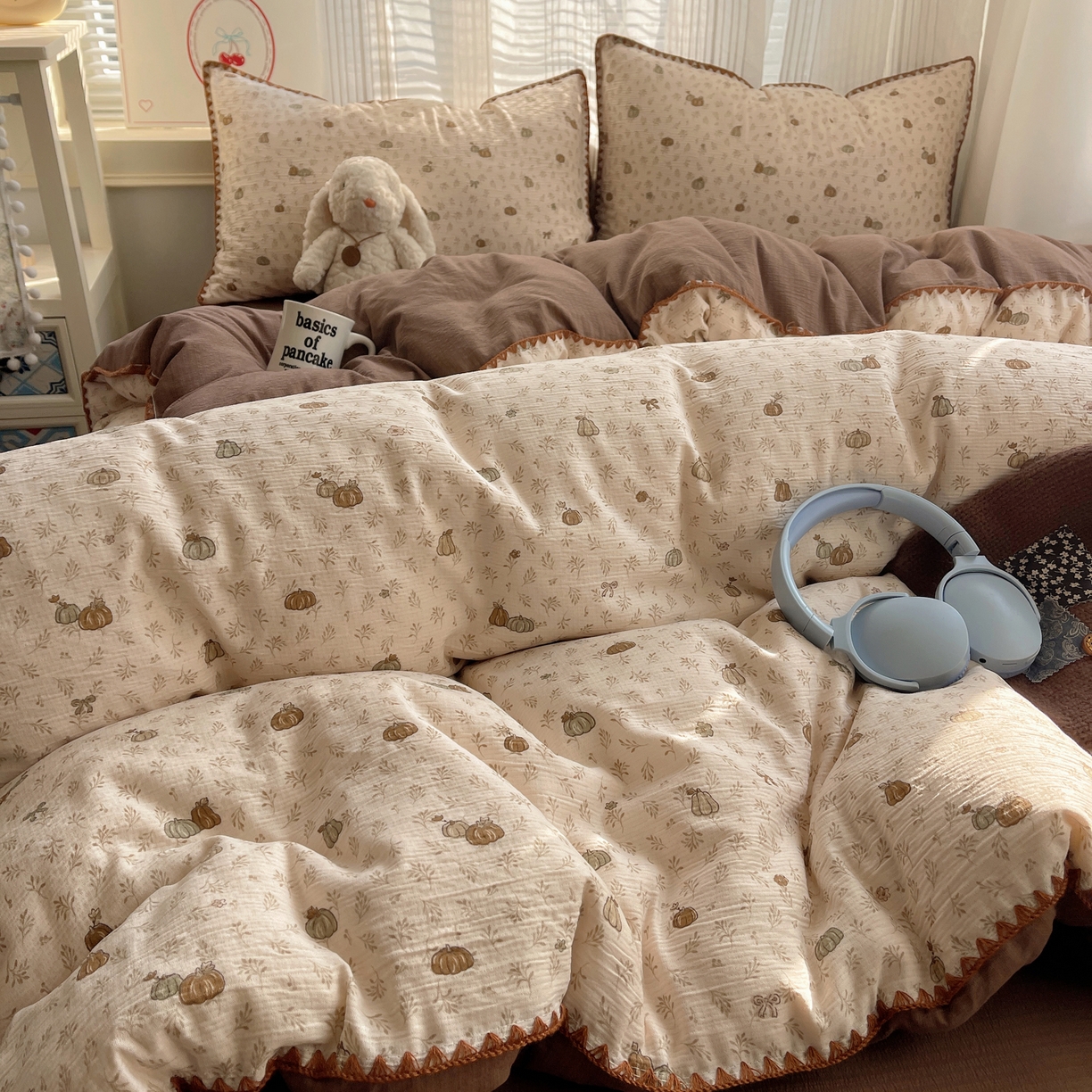 91家纺网 家纺一手货源 找家纺 顾里家纺 2026春夏新款ins韩风印花贝壳针双层纱四件套 小南瓜