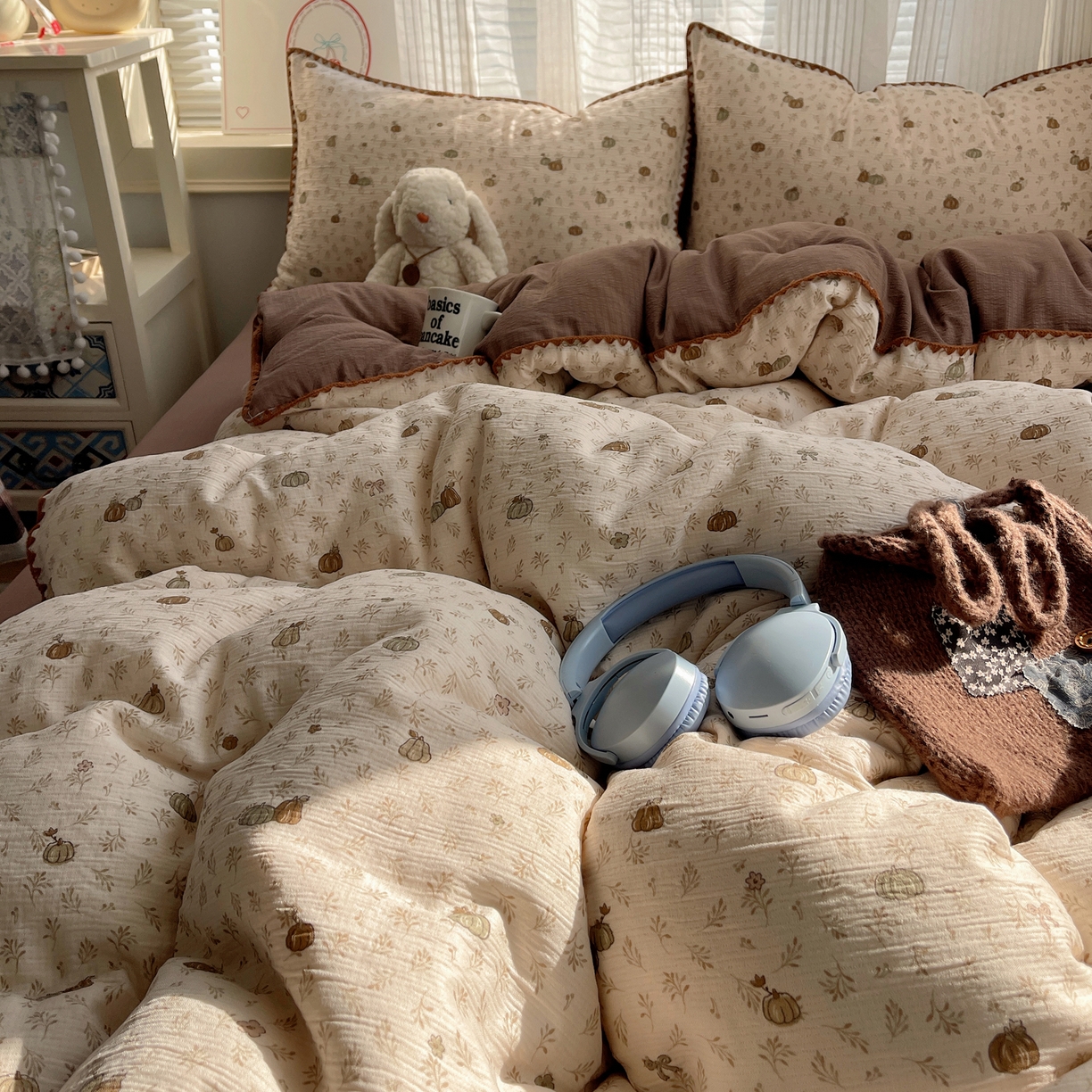 91家纺网 家纺一手货源 找家纺 顾里家纺 2026春夏新款ins韩风印花贝壳针双层纱四件套 小南瓜