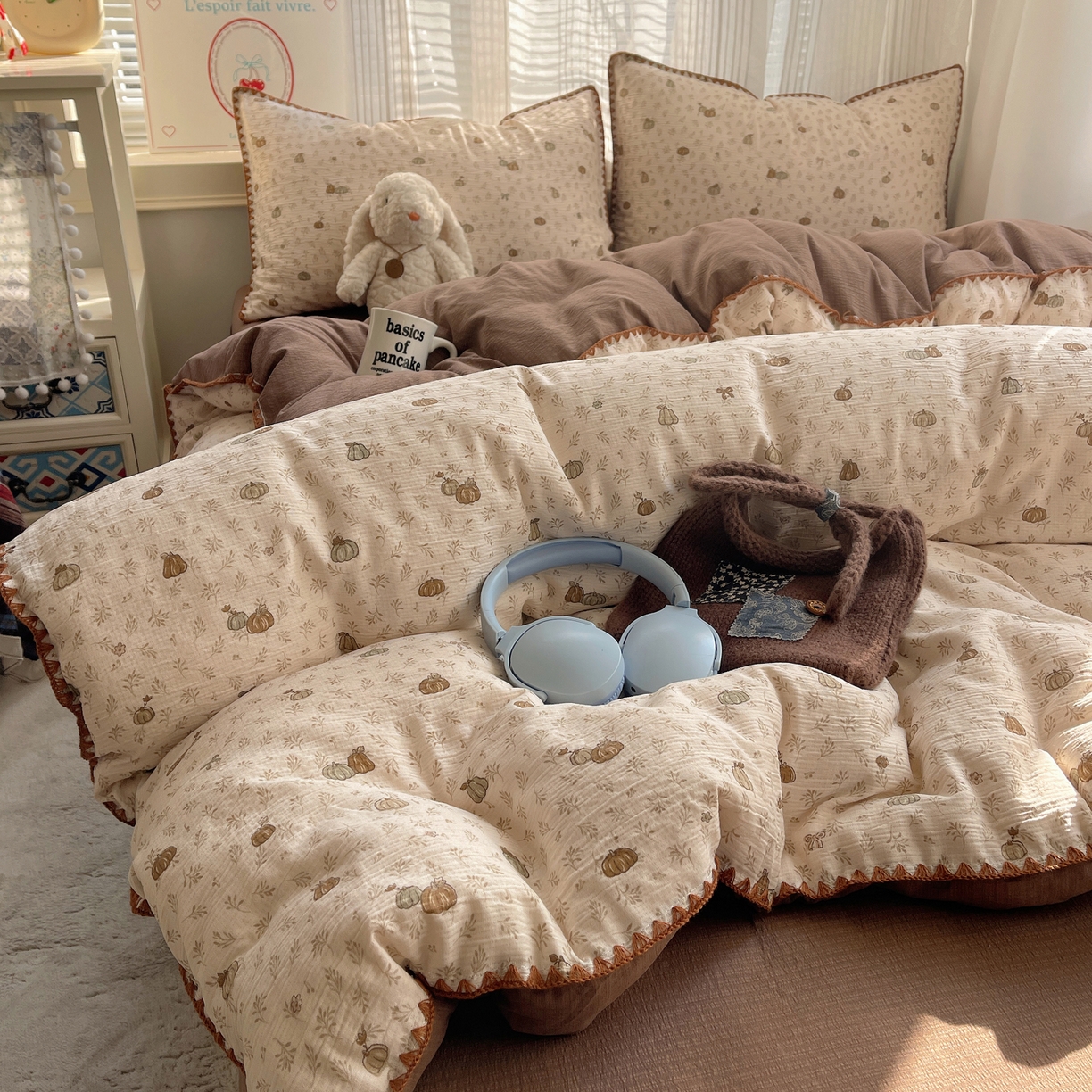 91家纺网 家纺一手货源 找家纺 顾里家纺 2026春夏新款ins韩风印花贝壳针双层纱四件套 小南瓜