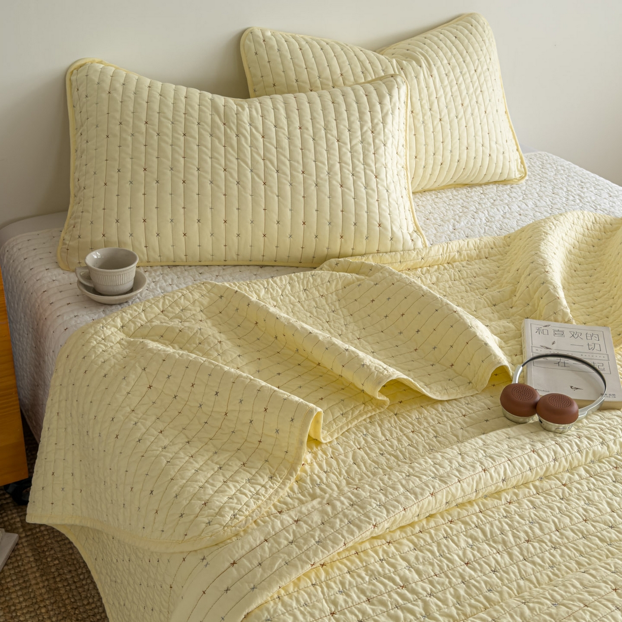 91家纺网 家纺一手货源 找家纺 沐纯家居 2026新款60支全棉纯棉米粒绣纯色床盖三件套 黄色