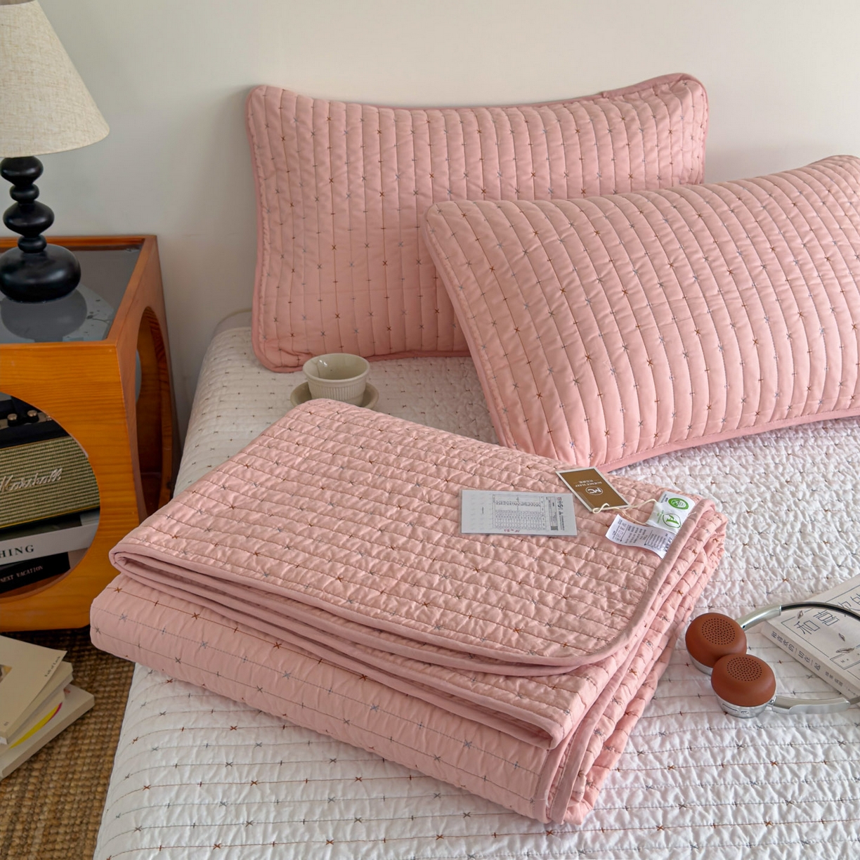 91家纺网 家纺一手货源 找家纺 沐纯家居 2026新款60支全棉纯棉米粒绣纯色床盖三件套 粉色