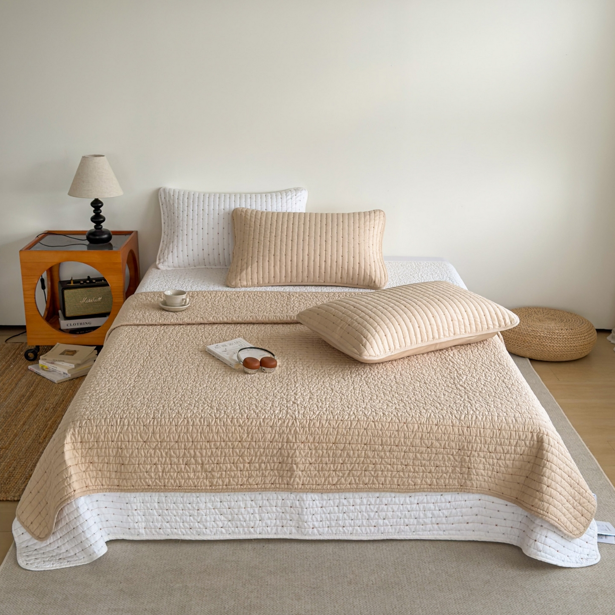 91家纺网 家纺一手货源 找家纺 沐纯家居 2026新款60支全棉纯棉米粒绣纯色床盖三件套 卡其色