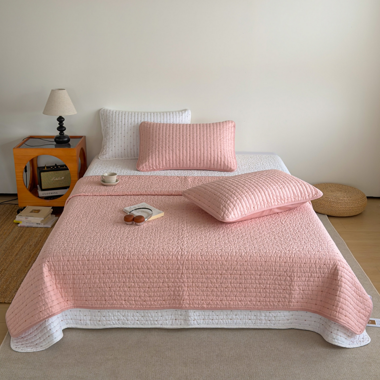 91家纺网 家纺一手货源 找家纺 沐纯家居 2026新款60支全棉纯棉米粒绣纯色床盖三件套 粉色