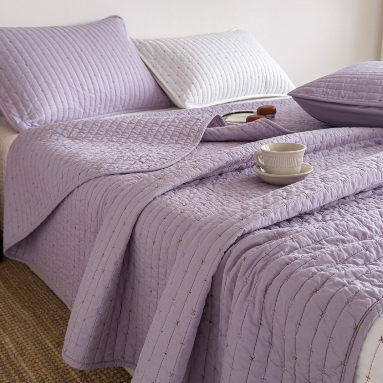 91家纺网 家纺一手货源 找家纺 沐纯家居 2026新款60支全棉纯棉米粒绣纯色床盖三件套 紫色