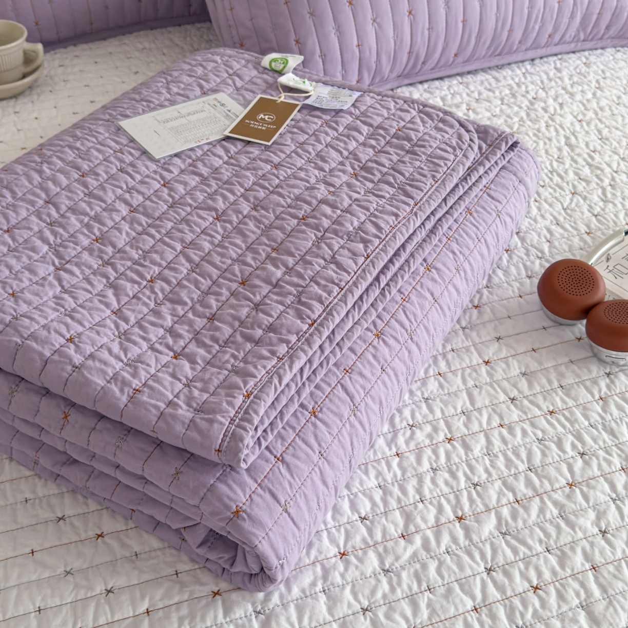 91家纺网 家纺一手货源 找家纺 沐纯家居 2026新款60支全棉纯棉米粒绣纯色床盖三件套 紫色