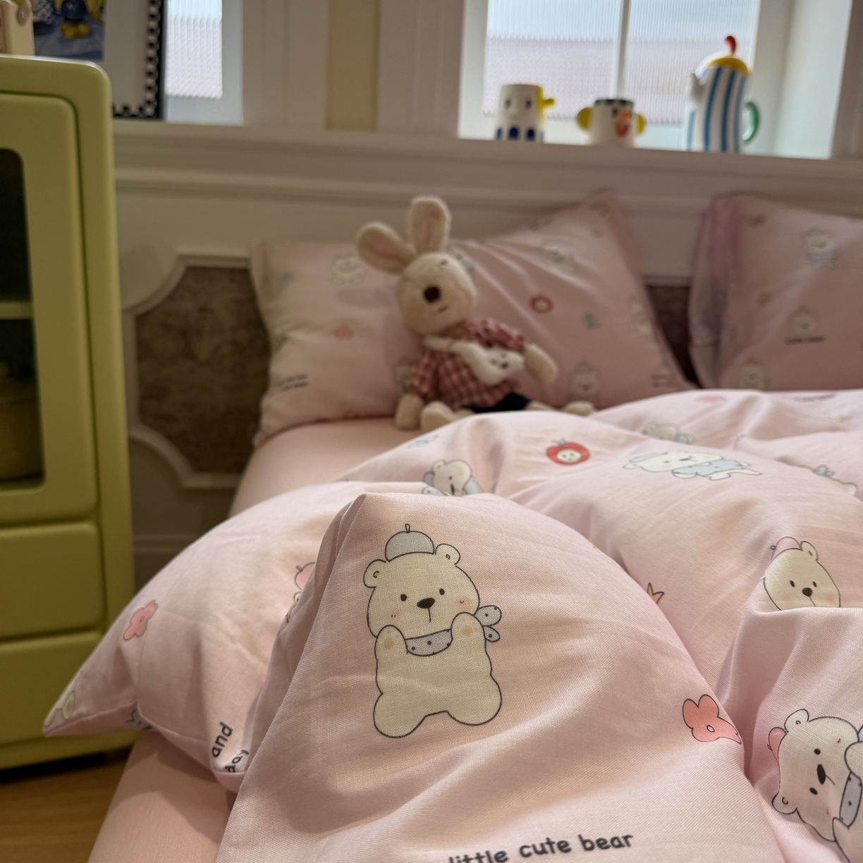 91家纺网 家纺一手货源 找家纺 塞纳 2026新款.全棉有氧双层纱四件套-场景一 软糖小熊-粉