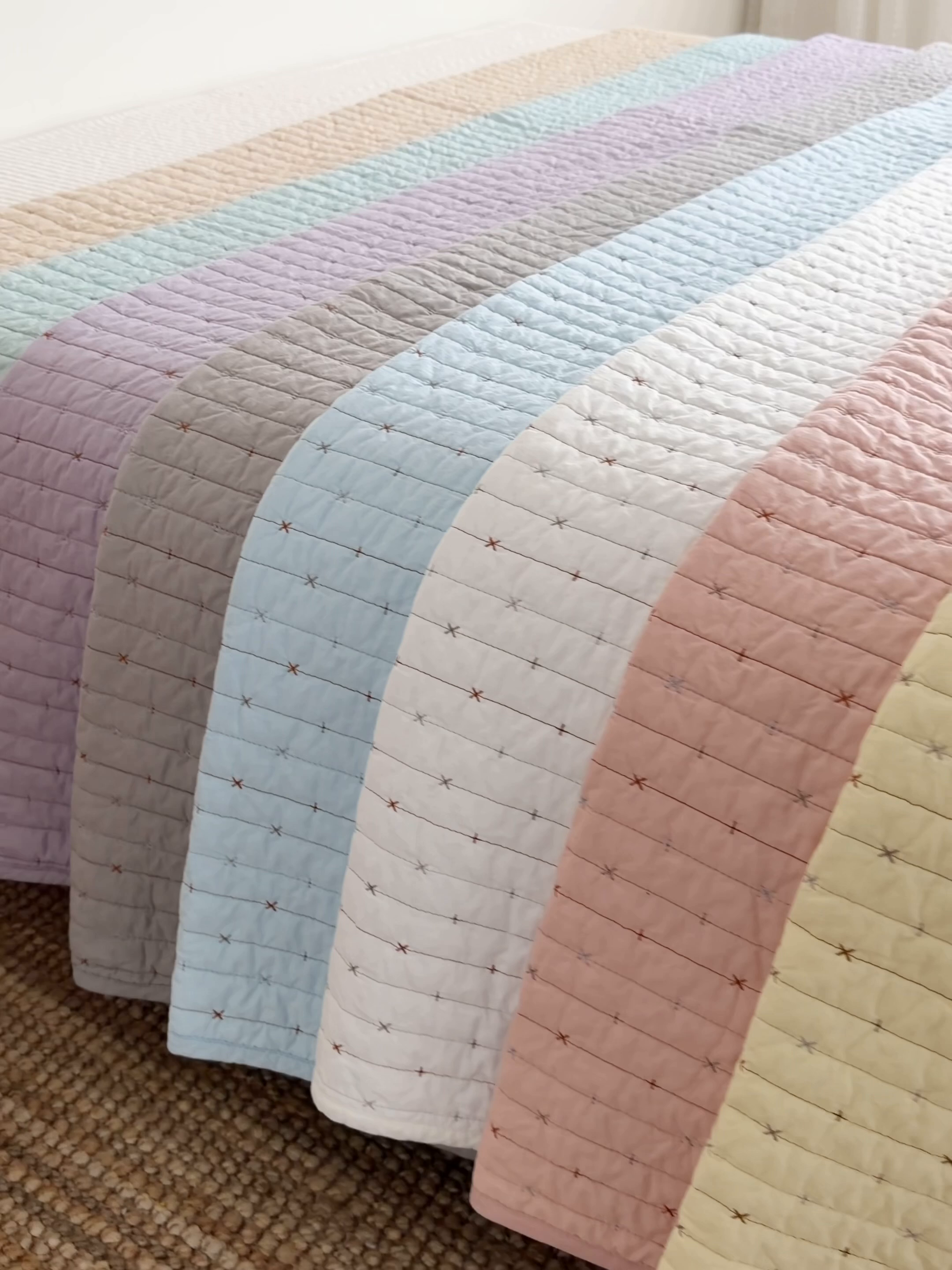 91家纺网 家纺一手货源 找家纺 沐纯家居 2026新款60支全棉纯棉米粒绣纯色床盖三件套 组合图仅供展示-不可下单