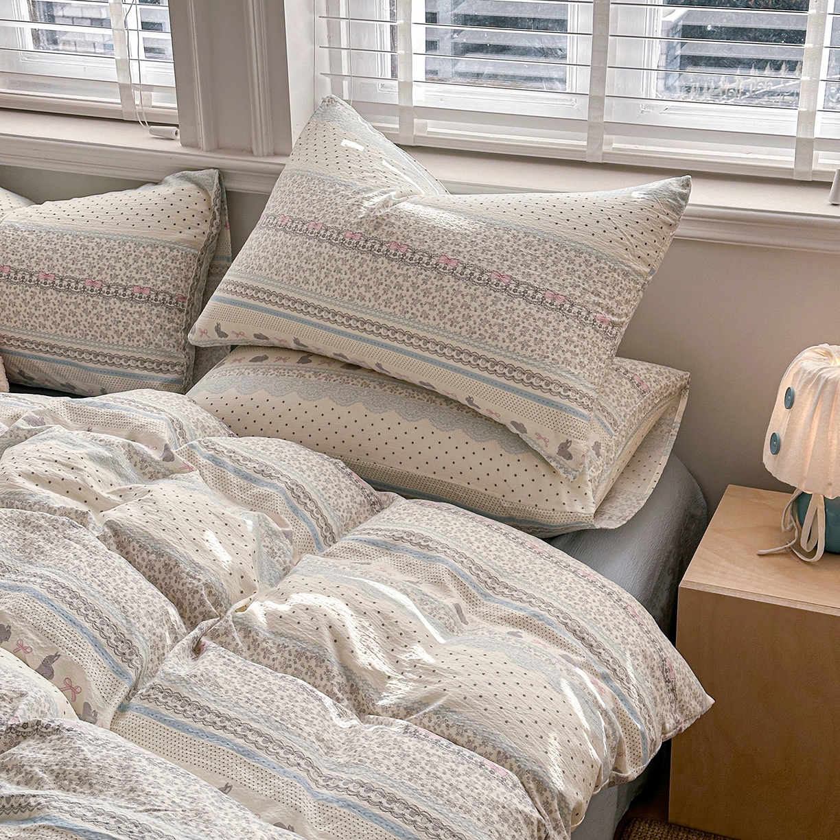 91家纺网 家纺一手货源 找家纺 多品家纺 2026新款奶呼呼超柔云感双层纱系列单被套 浅浅春意