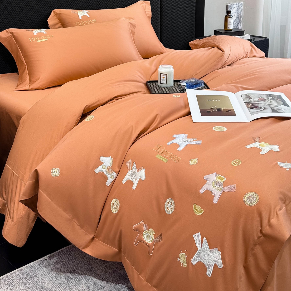 91家纺网 家纺一手货源 找家纺 （总） 2026【迪奥】马年50S双股A类长绒棉纯棉四件套100全棉新年刺绣被套床单床笠床上用品