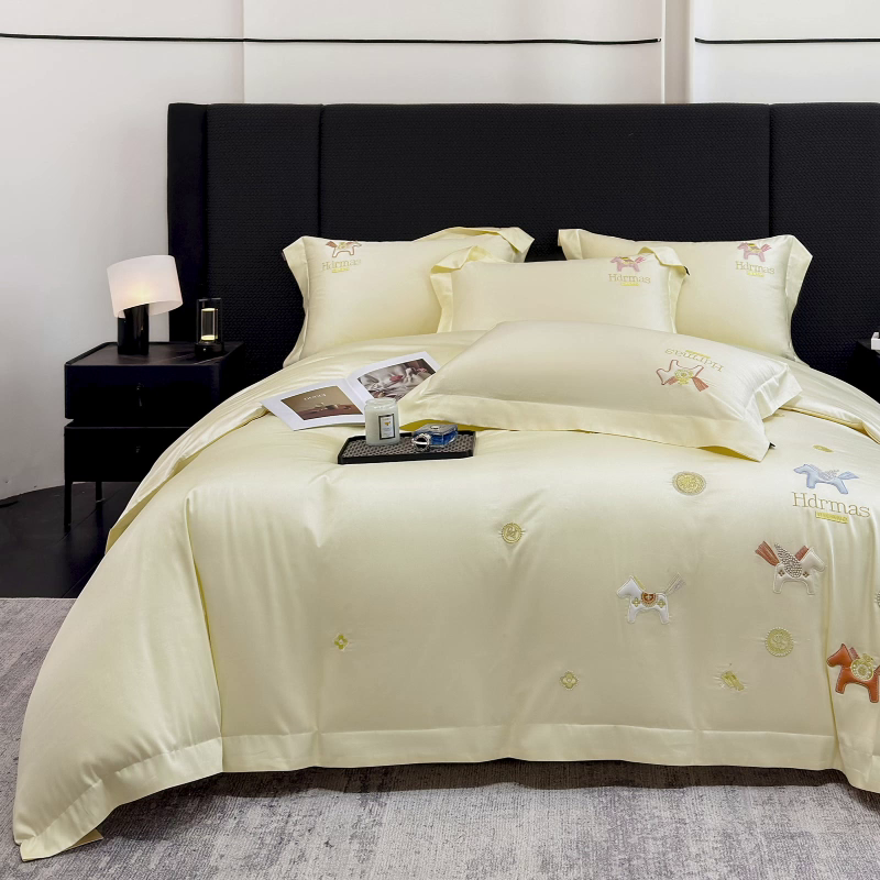 91家纺网 家纺一手货源 找家纺  2026新款【迪奥】马年50S双股A类长绒棉纯棉四件套100全棉新年刺绣被套床单 马上有钱-金