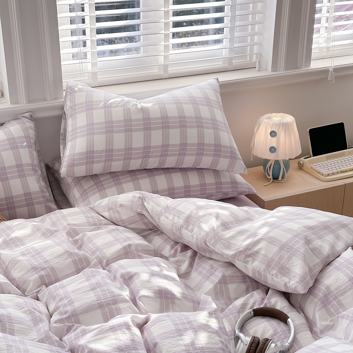 91家纺网 家纺一手货源 找家纺 多品家纺 2026新款奶呼呼超柔云感双层纱系列四件套 半岛紫格