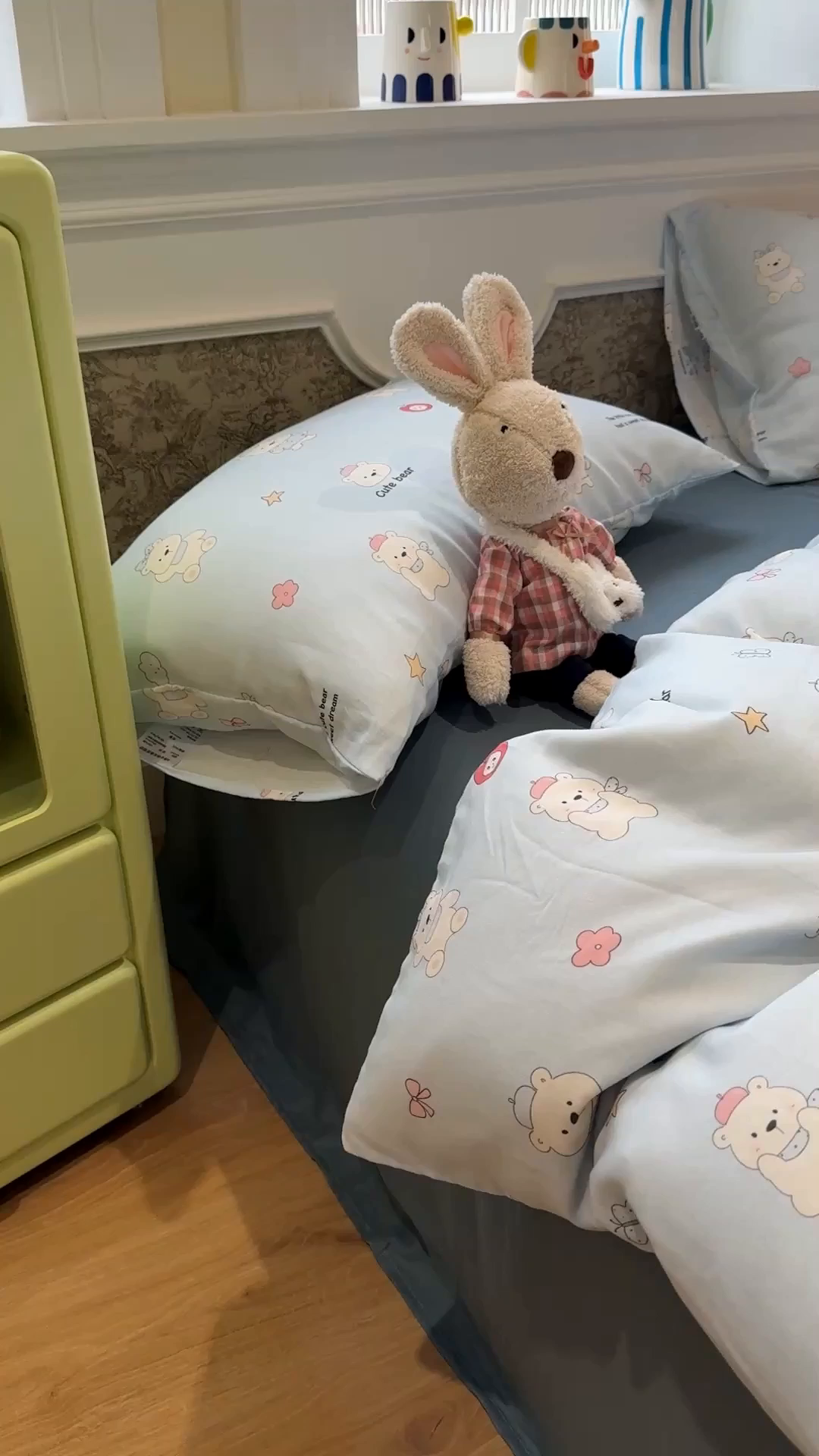 91家纺网 家纺一手货源 找家纺 塞纳 2026新款.全棉有氧双层纱四件套-场景二 软糖小熊-蓝