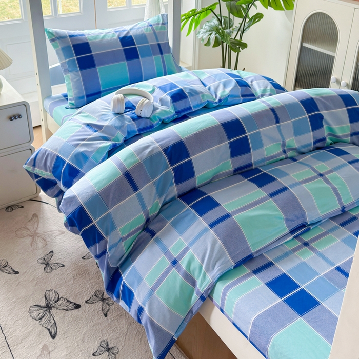 91家纺网 家纺一手货源 找家纺 简冠家纺 2025新款13372全棉纯色学生三件套 优格兰