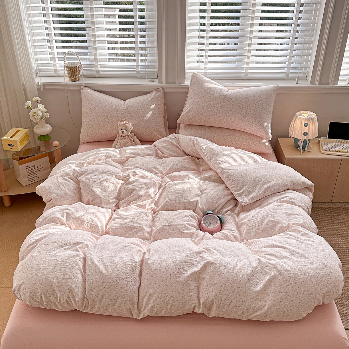 91家纺网 家纺一手货源 找家纺 多品家纺 2026新款奶呼呼超柔云感双层纱系列四件套 粉粉小花