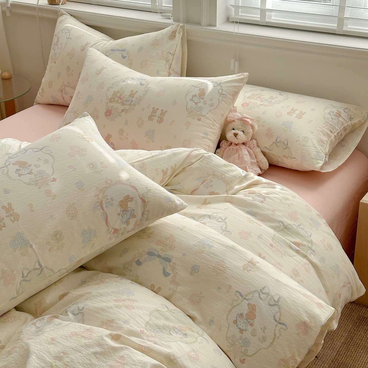 91家纺网 家纺一手货源 找家纺 多品家纺 2026新款奶呼呼超柔云感双层纱系列四件套 棉花兔兔