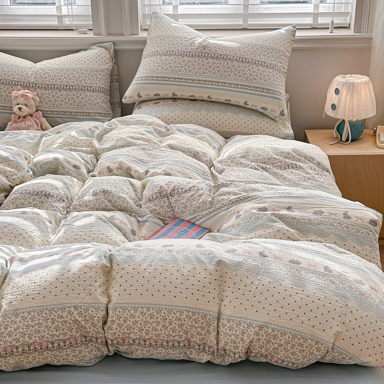 91家纺网 家纺一手货源 找家纺 多品家纺 2026新款奶呼呼超柔云感双层纱系列四件套 浅浅春意