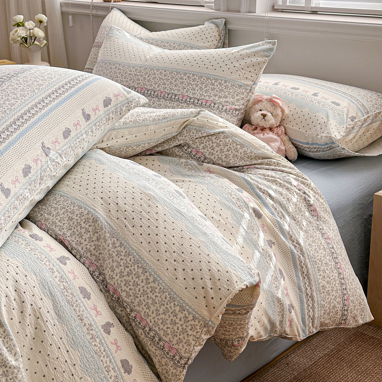 91家纺网 家纺一手货源 找家纺 多品家纺 2026新款奶呼呼超柔云感双层纱系列四件套 浅浅春意