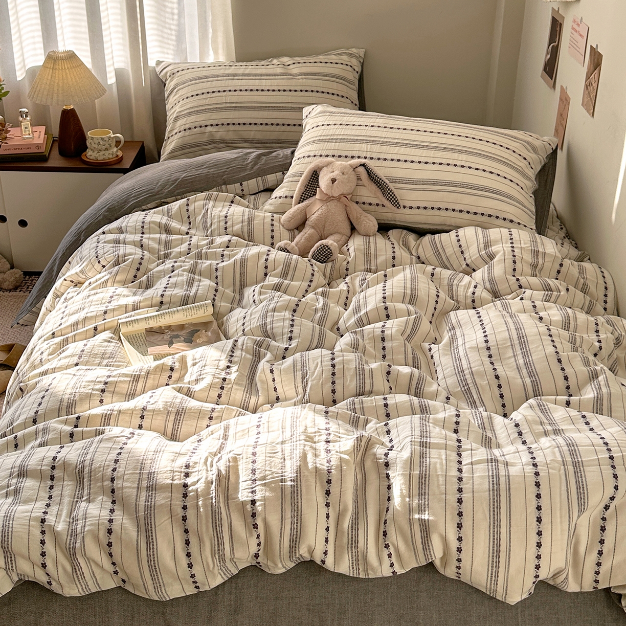 91家纺网 家纺一手货源 找家纺 艾咪-Amy ntmy 2026新款全棉纯棉色织提花人字纹四件套-花织 花织-灰