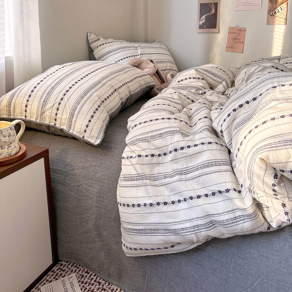 91家纺网 家纺一手货源 找家纺 艾咪-Amy ntmy 2026新款全棉纯棉色织提花人字纹四件套-花织 花织-灰