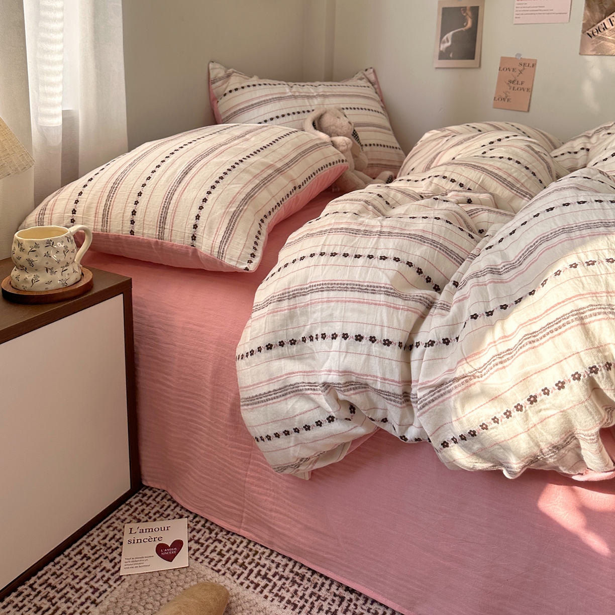 91家纺网 家纺一手货源 找家纺 艾咪-Amy ntmy 2026新款全棉纯棉色织提花人字纹四件套-花织 花织-粉