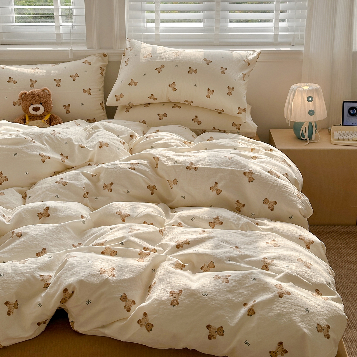 91家纺网 家纺一手货源 找家纺 多品家纺 2026新款奶呼呼超柔云感双层纱系列四件套 熊多多