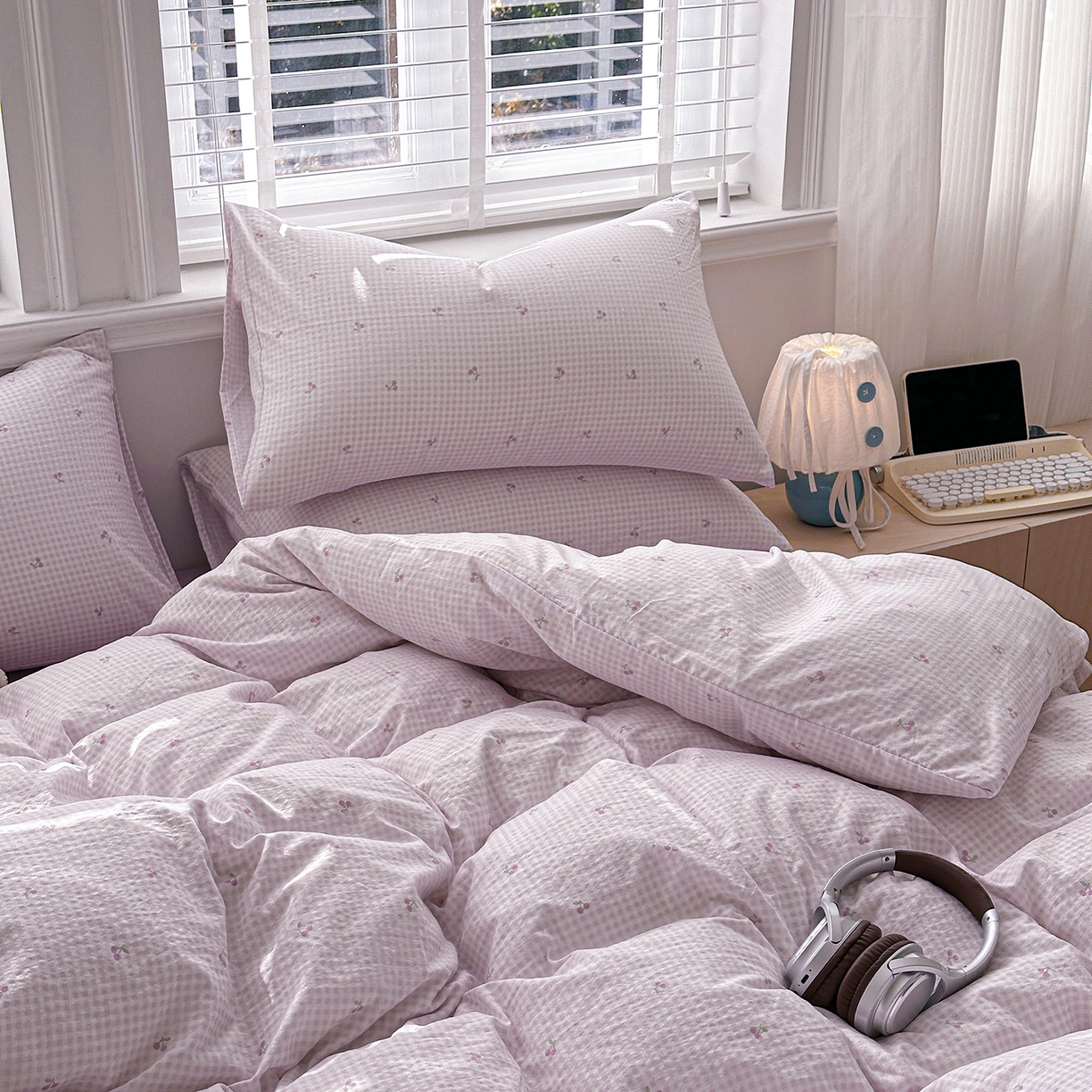 91家纺网 家纺一手货源 找家纺 多品家纺 2026新款奶呼呼超柔云感双层纱系列四件套 樱桃紫