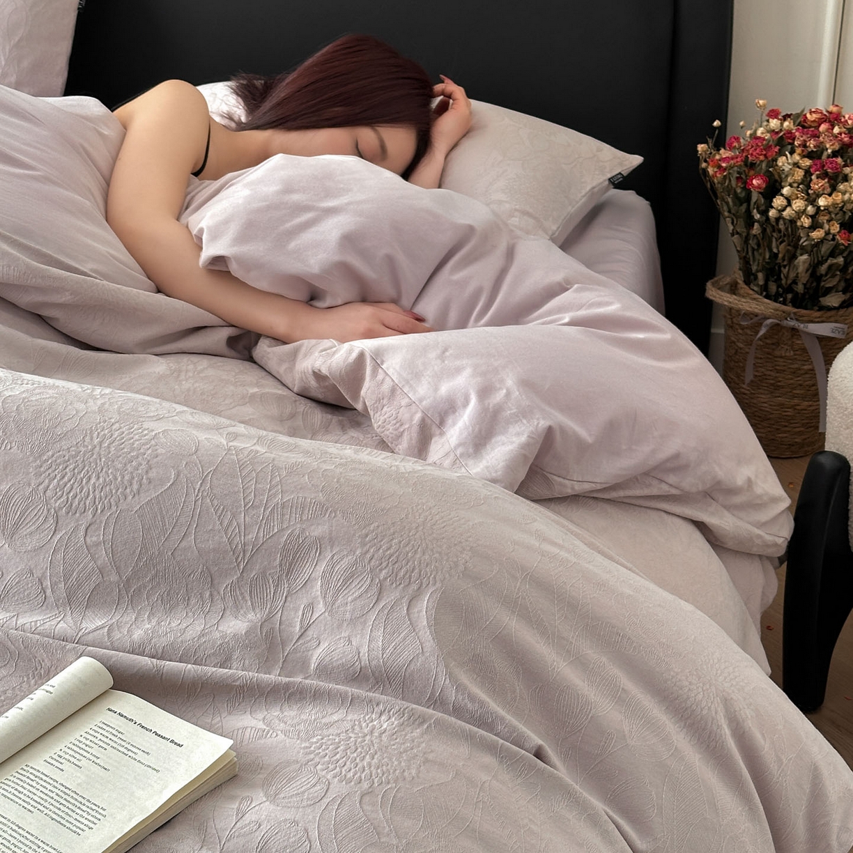 91家纺网 家纺一手货源 找家纺 （总）宜代光年 2026新款全棉厚织大提花系列四件套